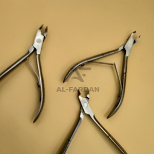 Wholesale High Quality Custom Cuticle Nipper Stainless Steel Mirror Polish <b>Professional</b> <b>Nail</b> <b>Clippers</b> for Toe Finger - Product Image 3