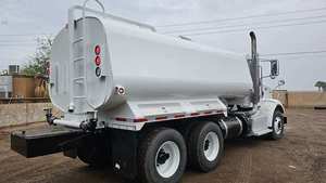 Camión Tractor de Carga Pesada 6x4 con Cabina Dormitorio Diésel para Transporte de Larga Distancia, Listo para Exportación - Product Image 6