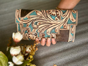 กระเป๋าสตางค์หนังวัวแท้สำหรับผู้หญิงกระเป๋าสตางค์หนังแท้สลักลายดอกไม้สีเทอร์ควอยส์ - Product Image 6