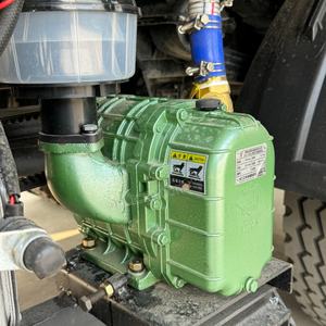 Camion Refrigerato Faw 4x2 per Pesce Fresco e Frutti di Mare Vivi con Attrezzatura di Ossigenazione - Product Image 6