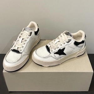 Zapatillas Deportivas Casuales para Hombre de Alta Calidad, Transpirables, con Amortiguación, Zapatos Deportivos de Ocio para Hombre y Mujer - Product Image 1