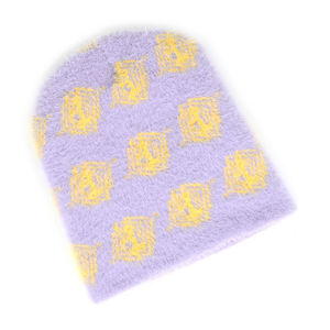 Gorro de invierno de mezcla de mohair acanalado con textura suave cepillada y ajuste unisex, ideal para clima frío, actividades al aire libre y moda urbana. - Product Image 4