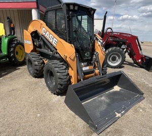 Case SV280B Skid Steer 12X16.5 PNEUS RIDE CONTROL COUPLEUR HYDRAULIQUE AVEC 78 LPE BKT & BOULON SUR BORD - Product Image 3