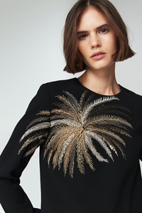 Veste de luxe brodée pour femme, décorée de sequins écologiques, respirante, idéale pour les mariages et la saison d'automne - Product Image 3