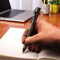 Stylo d'écriture en acier Damas fait main avec un motif élégant, cadeau de luxe pour le bureau et les affaires