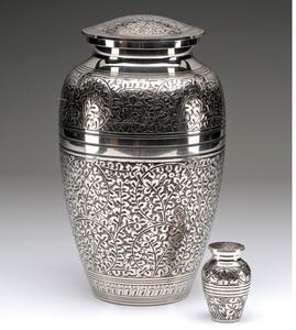 Urna única de latón para adultos para cenizas humanas con acabado decorativo adecuado para servicios funerarios y ceremonias conmemorativas en el hogar - Product Image 4