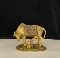 Novedad: Vaca y ternero de metal de latón chapado en oro hechos a mano de 7.5 pulgadas para regalos y decoración
