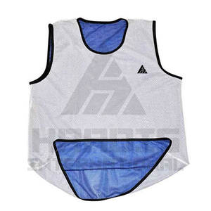 Best Selling Soccer Sport Vest Mesh Training Soccer <b>Bibs</b> for Sports / Cheap Price Reversible Sports Training <b>Bibs</b> Soccer Vest - Product Image 2
