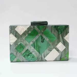 Ensemble complet de collier et pochette en résine faite à la main de luxe, imitation perle plaqué or, papillon vintage, charme solide, pour mariage de femme - Product Image 6