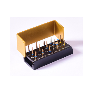 Kit de préparation couronne et pont avec composants durables en métal et en acier - Product Image 1