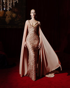 Robe ENZO&LEO ROSE EMPRESS, élégante et luxueuse, nouvelle collection pour la fin de l'année 2025, robe de luxe haut de gamme d'une marque locale vietnamienne - Product Image 1