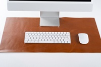 Peau de vache Double coussin personnalisé fait à la main en cuir véritable décor de bureau accessoires LDP-0051