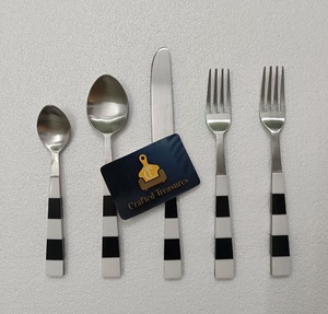 Ensemble de couverts de qualité supérieure en acier inoxydable et poignée en résine pour ustensiles de cuisine vaisselle maison hôtel ensemble de couverts - Product Image 3
