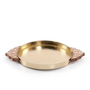 Plateau de service en aluminium robuste poli argent avec haute capacité et robuste adapté à la restauration professionnelle - Product Image 5