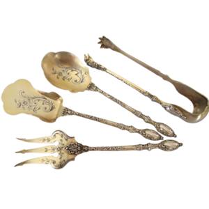 Ensemble de couverts en acier inoxydable de 4 produits de haute qualité aux meilleurs prix Ensembles de couverts de créateurs pour cadeaux et mariage - Product Image 1