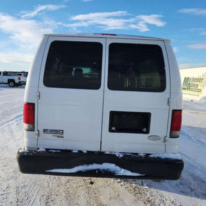 FORD E350 2023 EFFICIENT : Camionnette Propre et Sans Accident, Meilleur <span class=keywords><strong>Prix</strong></span>, Commande <span class=keywords><strong>en</strong></span> Gros Disponible - Product Image 4