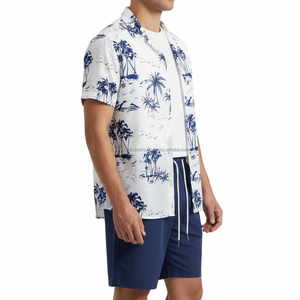 Ensemble imprimé tropical personnalisé pour homme - Chemise à manches courtes à motif de palmiers blancs et short bleu, tenue d'été en 2 pièces - Product Image 2