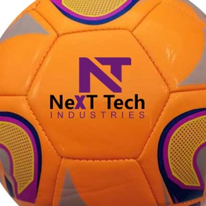 Tech Industries Ballon d'entraînement de football Matériau PU à des fins d'entraînement avec un design personnalisé et un logo personnalisé - Product Image 4