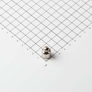 Giunto sferico magnetico con filettatura interna M4x3,5mm - Product Image 1