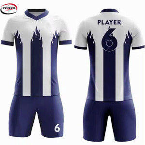 Kit de entrenamiento de fútbol para hombre personalizado de alta calidad 2024 Proveedor de Ropa al por mayor Diseño conjunto completo de ropa de fútbol para el mercado global - Product Image 6