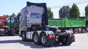 Camion tracteur lourd de haute qualité d'occasion Dongfeng Tianlong <span class=keywords><strong>KX</strong></span> 6X4 10 roues <span class=keywords><strong>à</strong></span> <span class=keywords><strong>vendre</strong></span> - Product Image 5