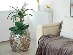 Jarrón de mesa moderno, decoración de nácar, jarrones hechos a mano, fregona, diseño OEM y fabricación de paquetes directamente - Product Image 4