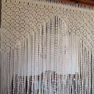 Tapiz Tejido Geométrico Bohemio Moderno para Colgar en la Pared, Fondo para Bodas - Product Image 1