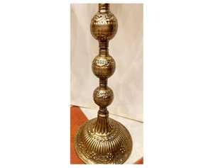 Cachimba martillada a mano de latón de fundición de pulso de estilo árabe de calidad superior con técnicas de laca de lujo - Product Image 3