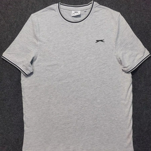 Camiseta de ajuste regular para hombre de algodón 100% de la mejor calidad, logotipo bordado de manga corta excedente, tiempo de entrega de muestra de 7 días, 5000 piezas - Product Image 5