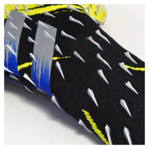 Gants de gardien de but professionnels de football en latex épais de style unique avec logo personnalisé gant de gardien de but de football respirant OEM avec logo - Product Image 4