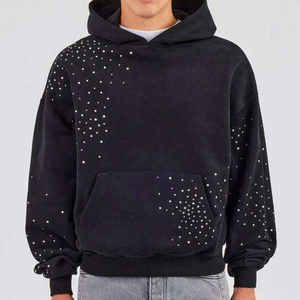 Sudadera con Capucha Negra de Algodón Orgánico Personalizada, a la Moda, con Pedrería, Estilo Urbano, Desgastada, para Invierno - Product Image 1