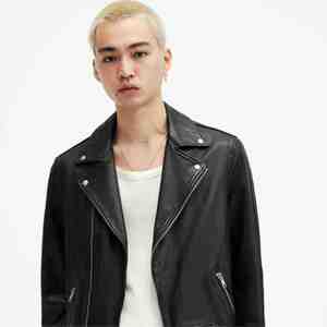 Veste en cuir PU pour homme à col montant, tendance automne, vente en gros, fermeture éclair, logo sur le devant, style cool pour homme - Product Image 6