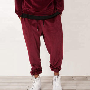 2025 nouveaux survêtements en velours pour hommes à la mode ensembles imprimés respirants de qualité supérieure personnalisés pour l'hiver - Product Image 2