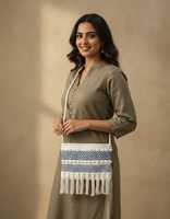 Sac à bandoulière carré pour femme, artisanal, en coton Dari, écologique, motif tissé à la main, par Craftstages International