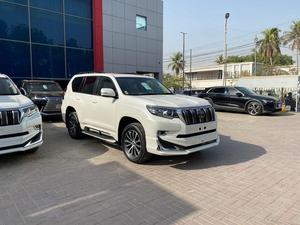 โตโยต้า แลนด์ ครุยเซอร์ TX.L รุ่นฉลองครบรอบ 70 ปี ปี 2022 สภาพดี มือสอง - Product Image 3