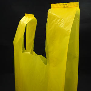 Vente en gros de sacs en plastique bon marché T-Shirt avec logos sacs de transport biodégradables en plastique HDPE de taille personnalisée pour supermarché - Product Image 6