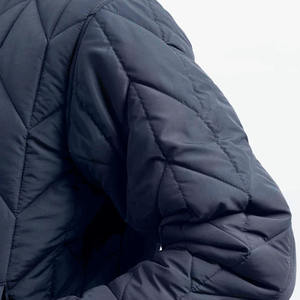 Blouson matelassé noir de haute qualité personnalisé, blouson matelassé pour homme, blouson matelassé d'hiver pour adultes, hommes - Product Image 5