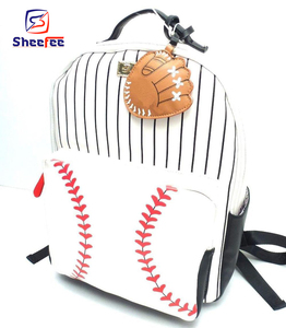 Sacs d'ordinateur portable de sport de baseball pour enfants Sac à dos d'ordinateur avec compartiment à chaussures Gants d'école d'extérieur Sacs de chauves-souris Sac à dos design personnalisé - Product Image 2