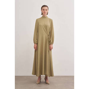 Elegante Vestido Verde Largo hasta el Suelo con Cintura Imperio Ajustable y Mangas Abullonadas - Product Image 4