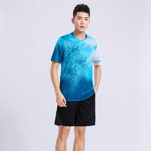 Uniformes de tenis de poliéster con estampado de transferencia de calor personalizados para hombre, ropa deportiva transpirable de secado rápido Anti-UV, camisetas de tenis con logotipo frontal - Product Image 4