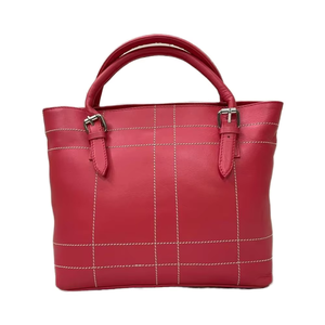 Bolso Elegante con Estampado de Piel de Vaca - Product Image 1