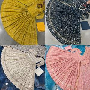 Robe de créateur en tissu imitation Georgette avec broderie lourde et séquence, manches longues entièrement cousues - Product Image 5