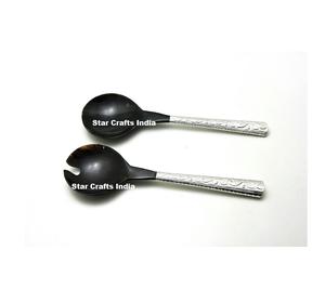 Cuillère en corne de style américain, de qualité supérieure, faite à la main, écologique, résistante au lave-vaisselle, ensemble de cuillères à salade pour les fêtes, prix de gros - Product Image 3