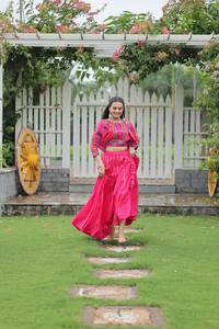 Navratri Lehenga Choli Special Navratri Chaniya Choli <b>for</b> <b>Women</b> Indian Traditional Wear Lehenga Choli Bridal Pure Cotton Lehenga - Product Image 2