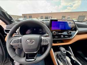 Toyota Highlander Hybride d'occasion 2025 - Product Image 2