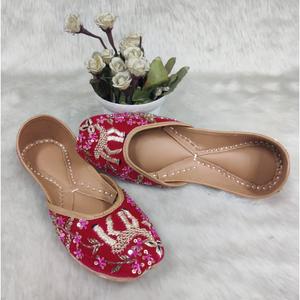 Accesorios de calzado femenino Zapatos de moda Estilo indio para caminar Zapato tradicional Ecológico Material duradero Zapatos de cuero - Product Image 6