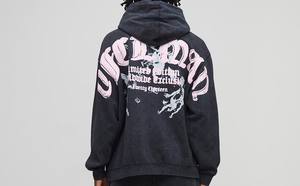 เสื้อฮู้ดผ้าฝ้ายโพลีเอสเตอร์โอเวอร์ไซส์สำหรับผู้ชายผ้าล้างออกเป็นกรดมีฮู้ดโอเวอร์ไซส์พิมพ์ลายบนหน้าจอแบบวินเทจ - Product Image 3