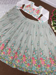 Designer Georgette Brodé Séquence Travail Lehenga Choli avec Dupatta Heavy Wear Vêtements Indiens et Pakistanais - Product Image 4