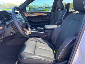 Gran Demanda del Jeep Grand Cherokee 4xe Summit Reserve 2023 - Product Image 6