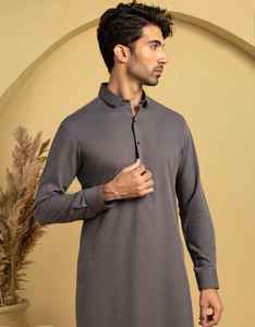 Traje de 2 Piezas con Diseño de Bordado Personalizado, Elegante Vestido de Novia de Invierno, Shalwar Kameez Mehndi de Algodón Transpirable para Hombres Pakistaníes - Product Image 3